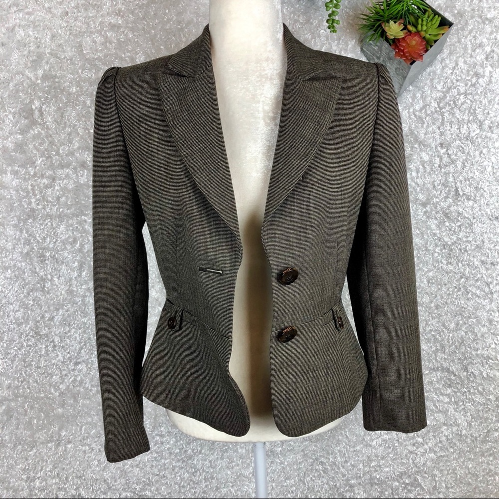 Tahari Arthur S. Levine Blazer | 4 - Picture 5 of 8